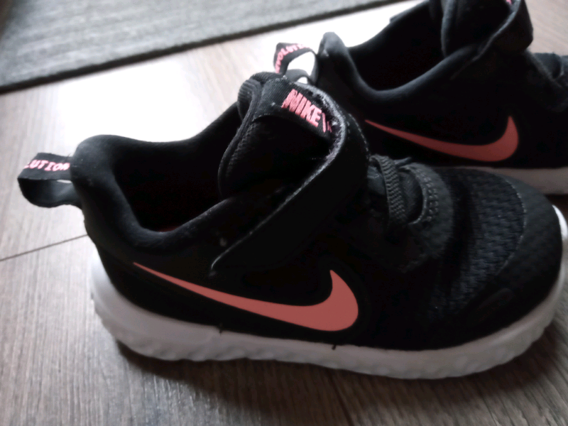 infant size 6.5 trainers